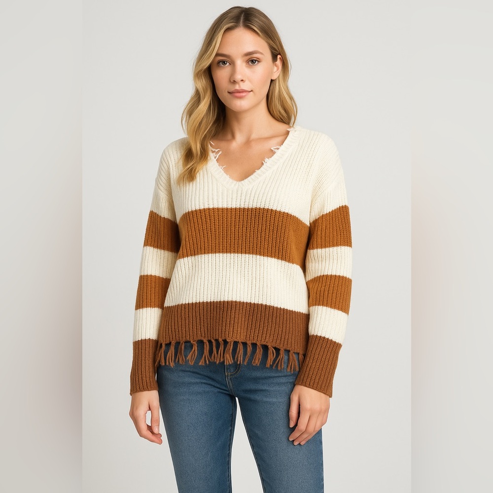Moon & Madison Colorblock Fringe Hem Sweater - Size